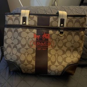 Coach medium size tote